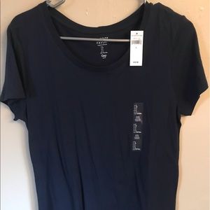 Gap V neck t shirt